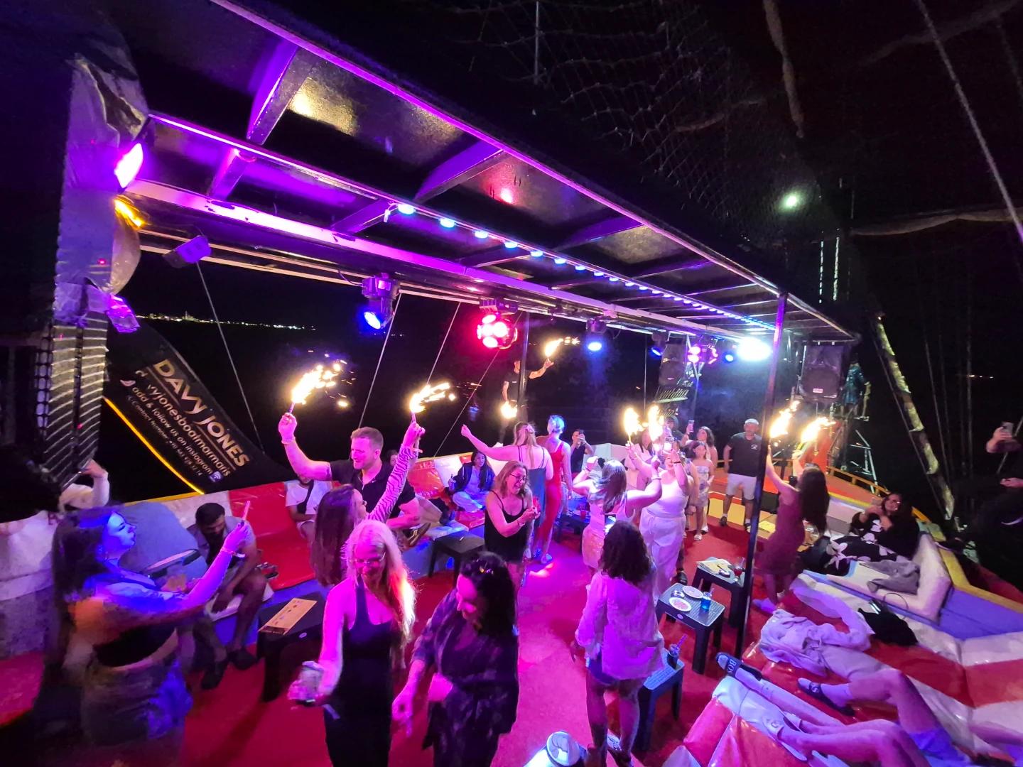Marmaris Party Boat - 8
