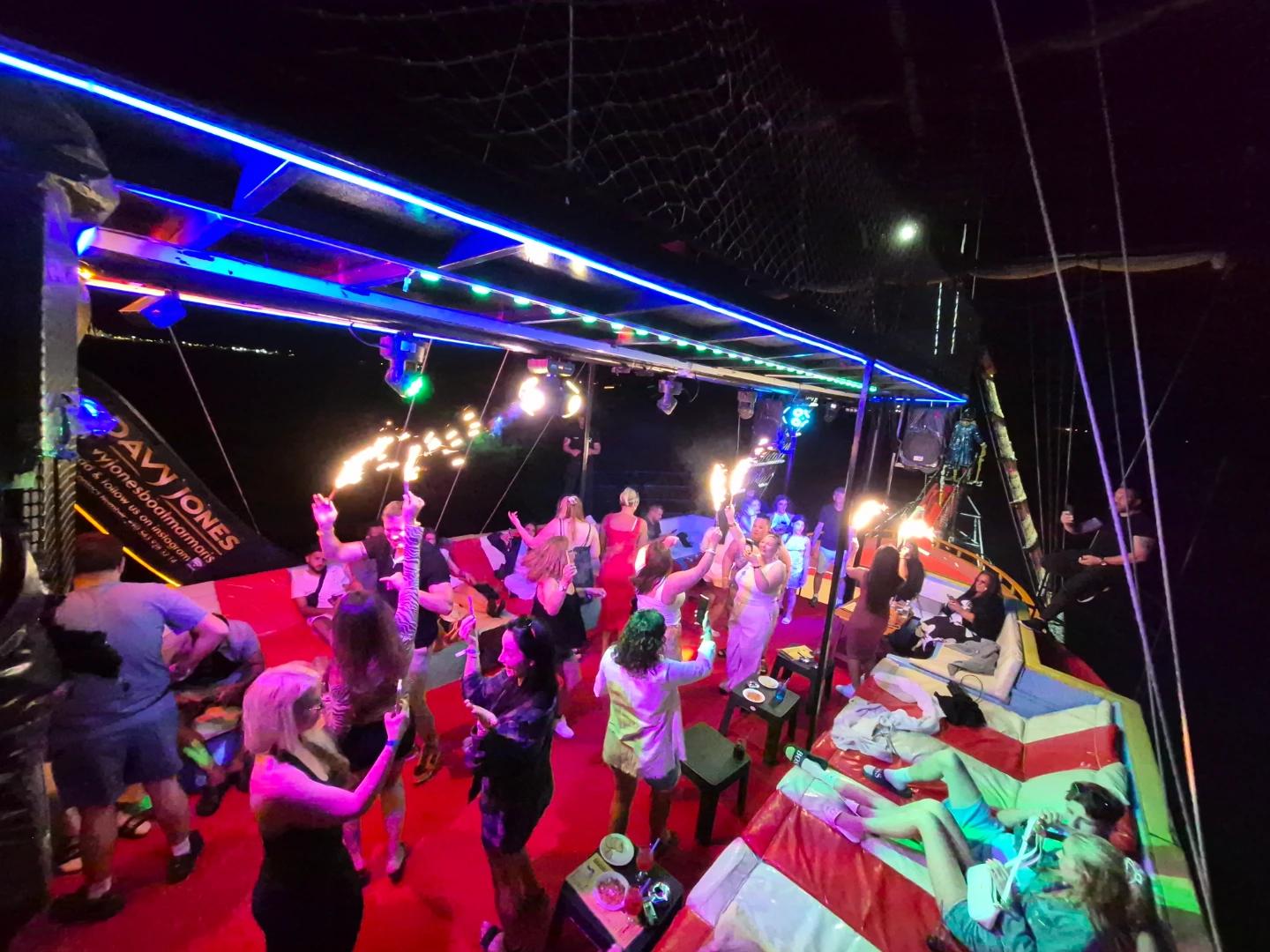 Marmaris Party Boat - 10