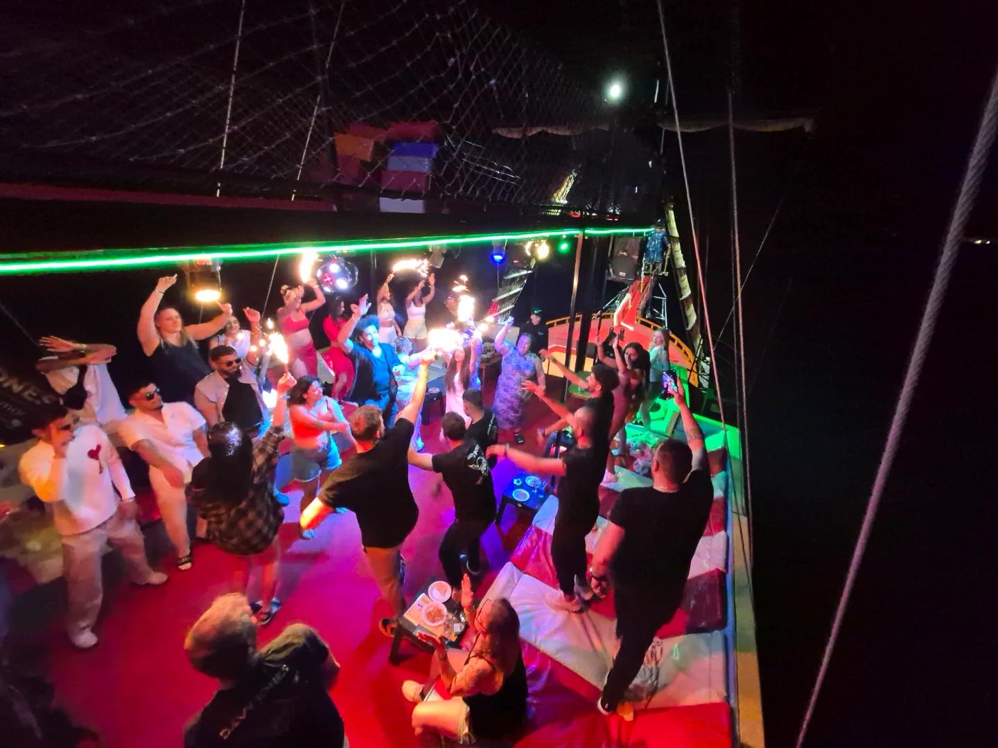Marmaris Party Boat - 15